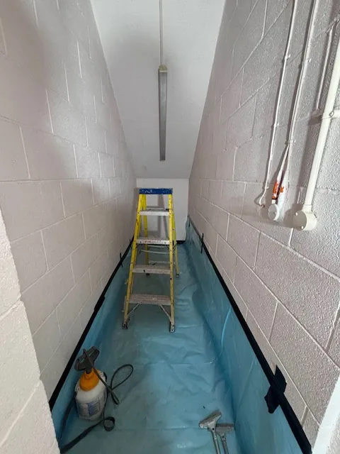 HSE-licensed asbestos gasket strip-out in N8